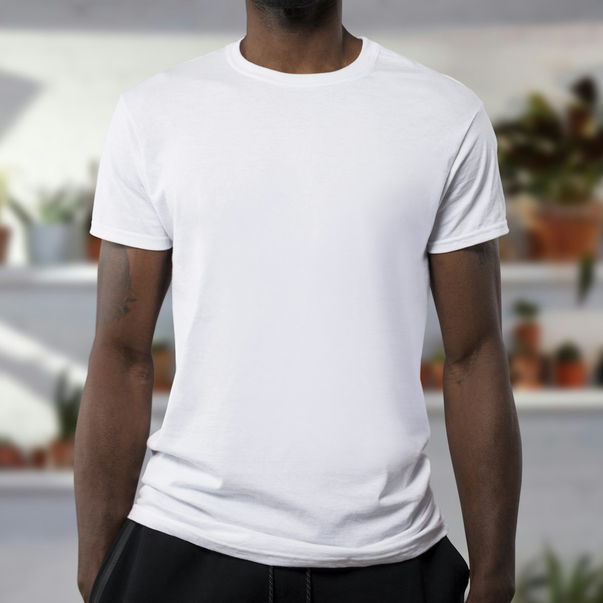Ygk5T8 Men's Classic Crew Neck T-Shirt — Soft Cotton Everyday Tee